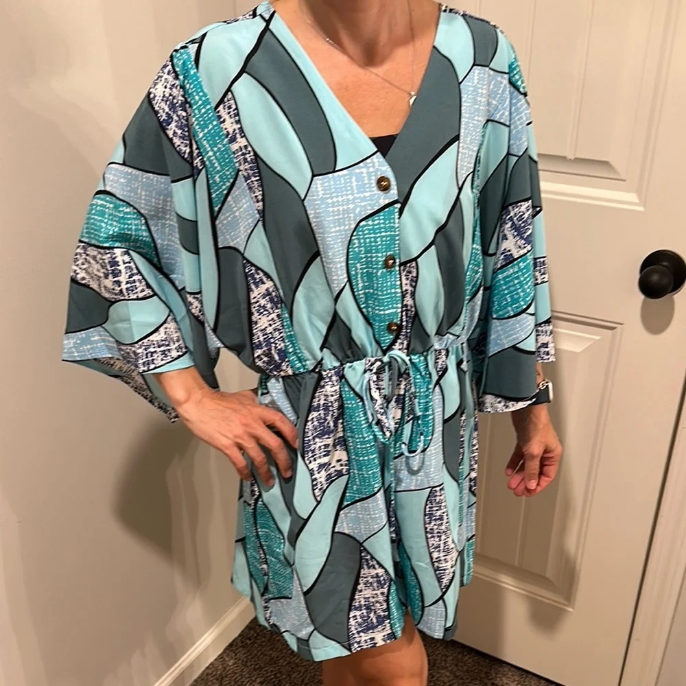 Geometric Patterned Romper - Picture 3 of 3